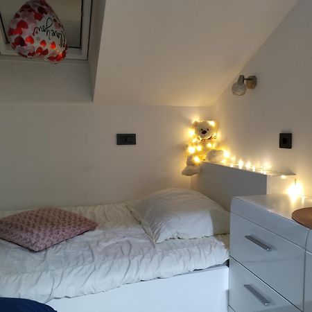 Happy Moments 1 Apartment Gornje Jesenje ภายนอก รูปภาพ