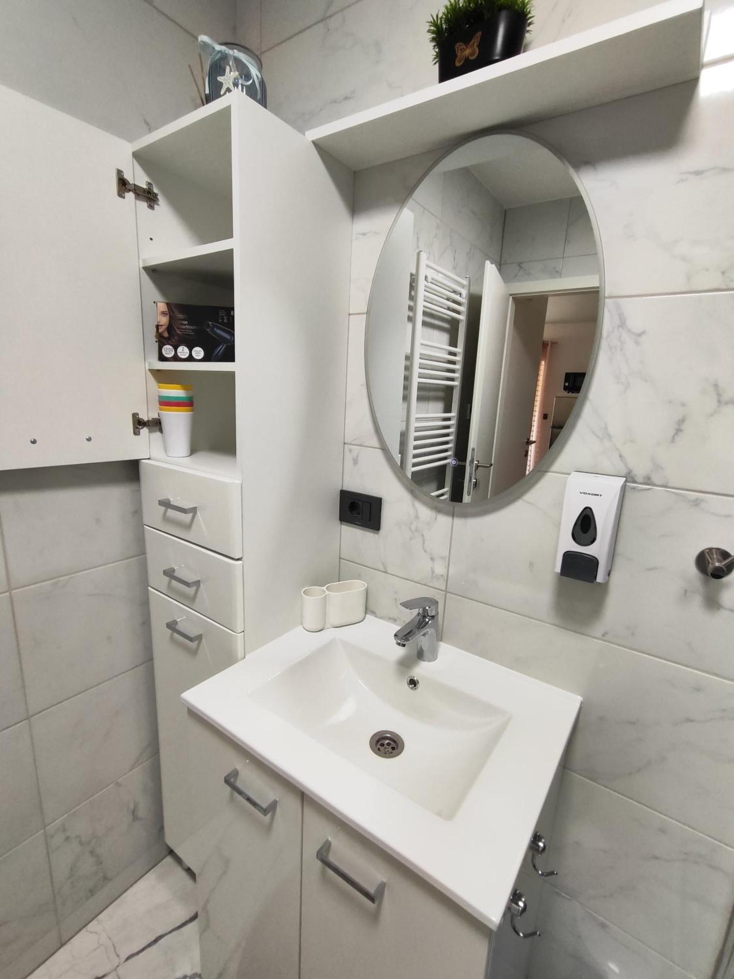 Happy Moments 1 Apartment Gornje Jesenje ภายนอก รูปภาพ