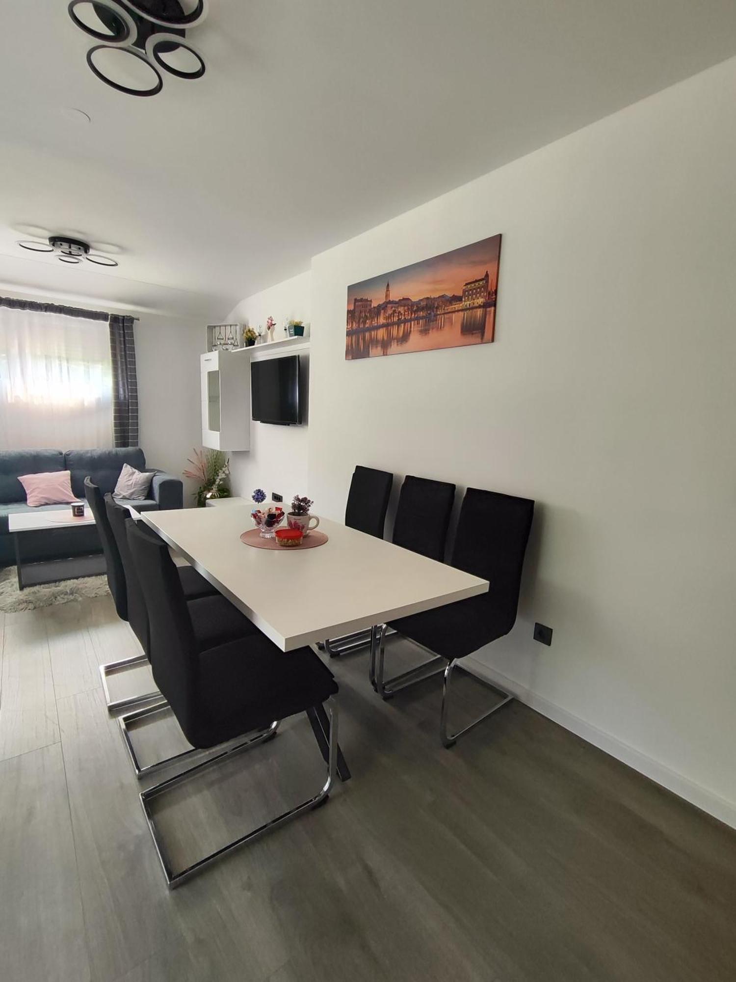 Happy Moments 1 Apartment Gornje Jesenje ภายนอก รูปภาพ