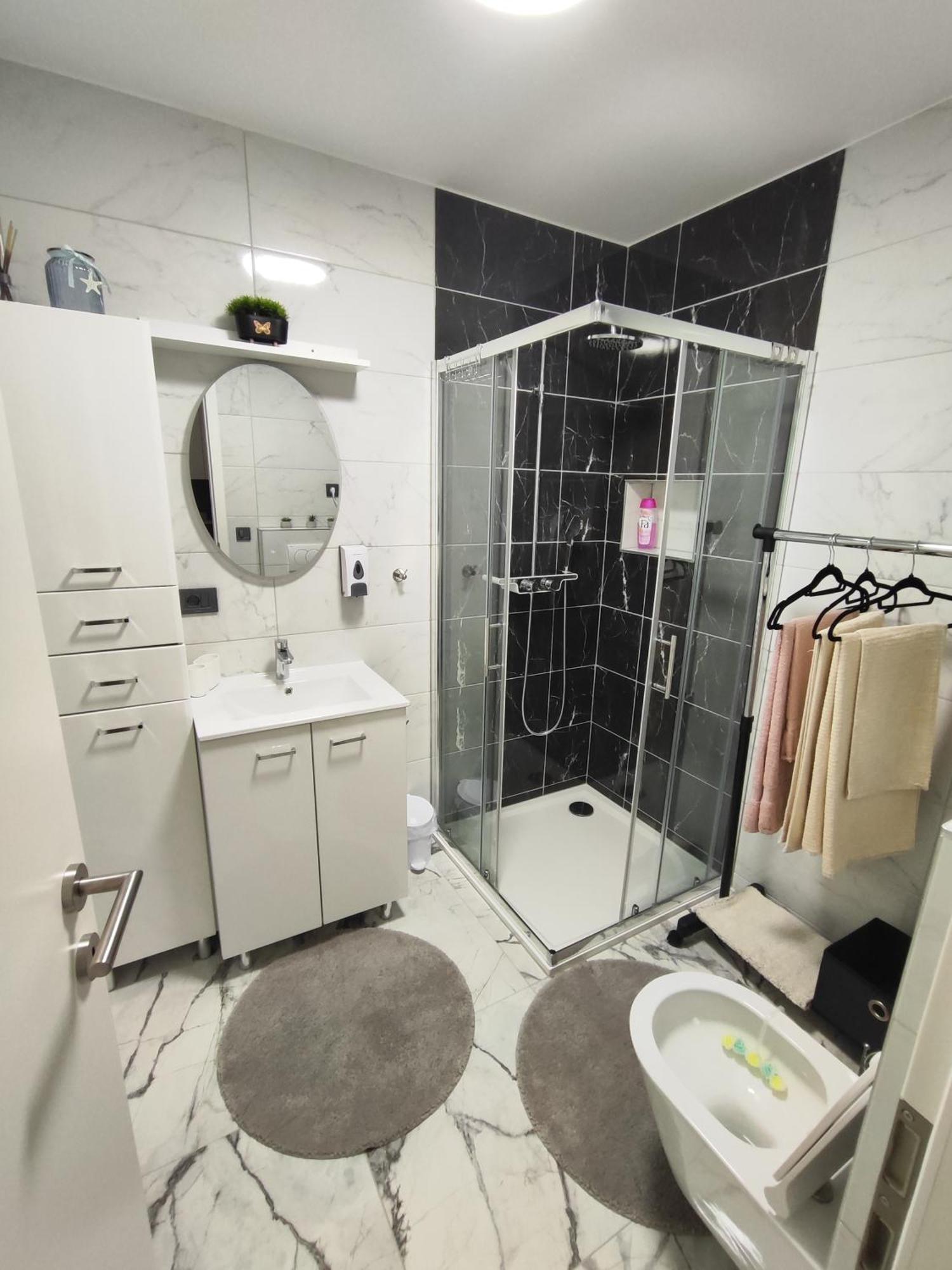 Happy Moments 1 Apartment Gornje Jesenje ภายนอก รูปภาพ