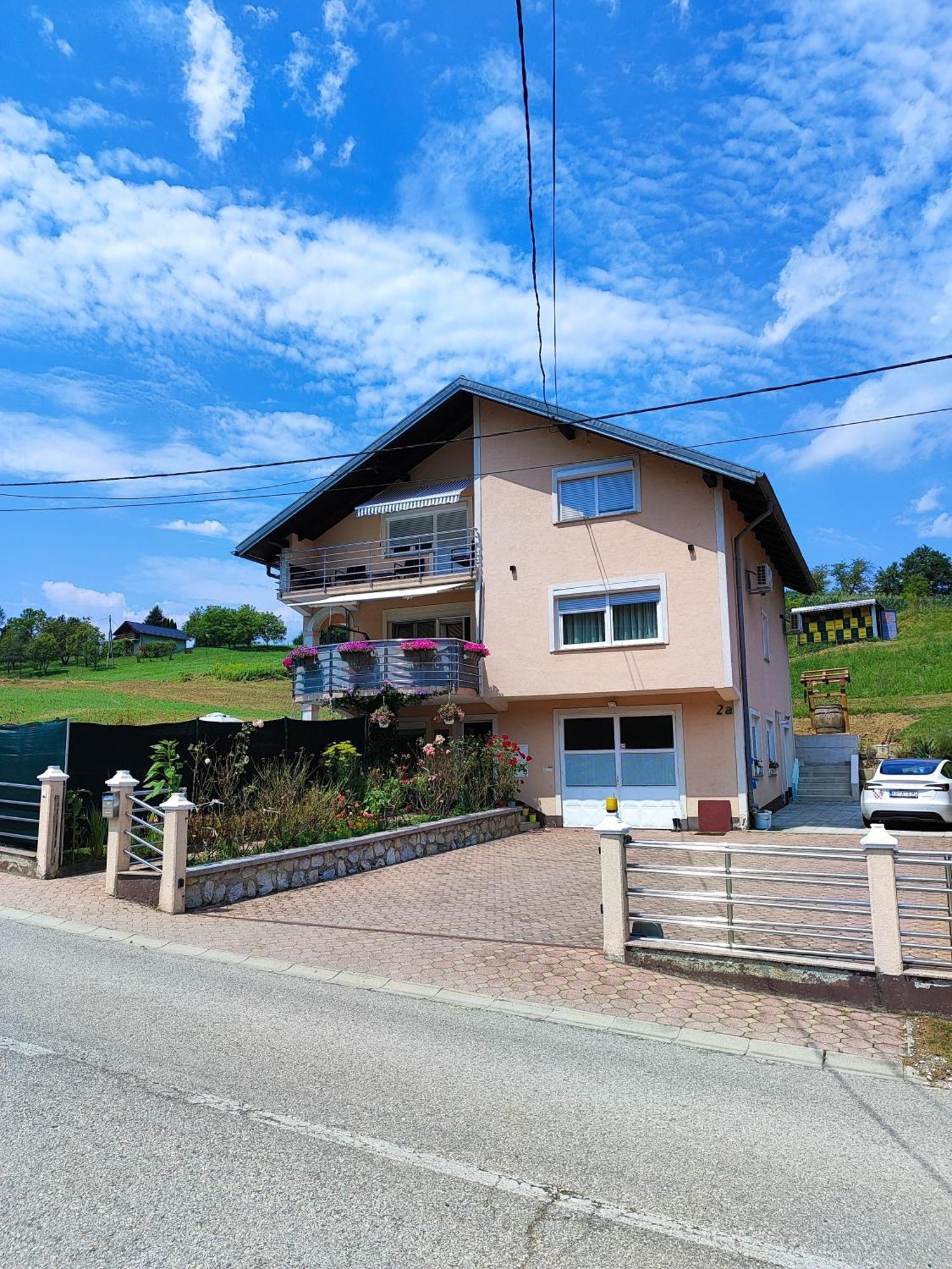 Happy Moments 1 Apartment Gornje Jesenje ภายนอก รูปภาพ